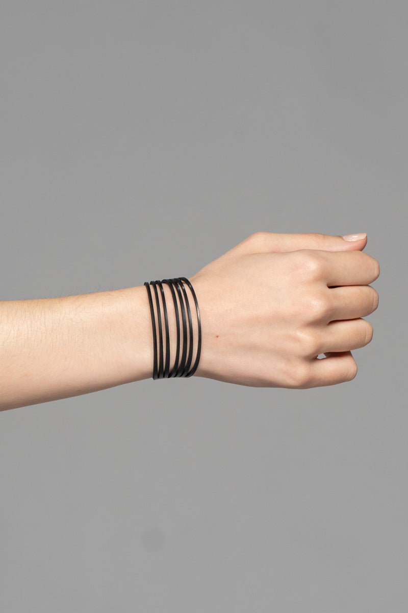 Lilly Cuff Blk