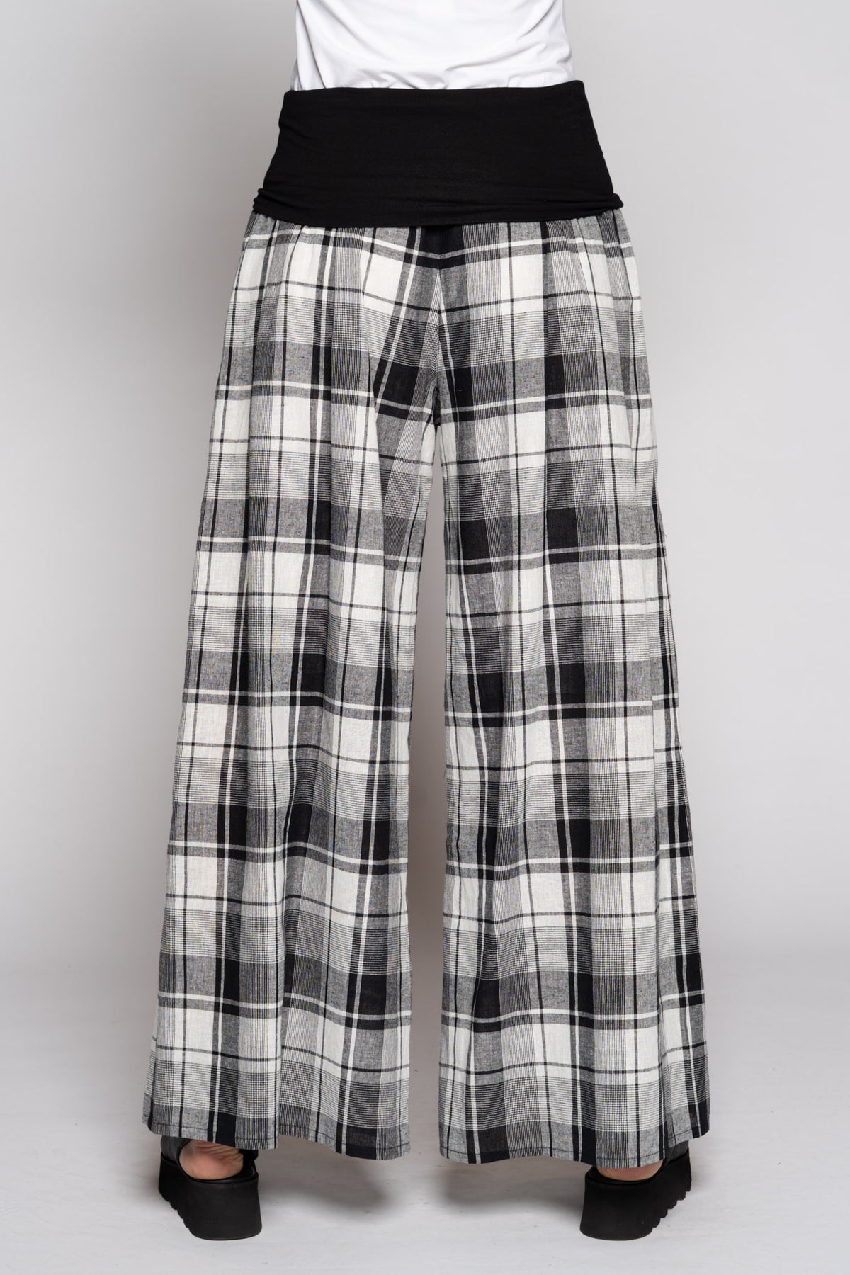 Arya Wide Pants Blk