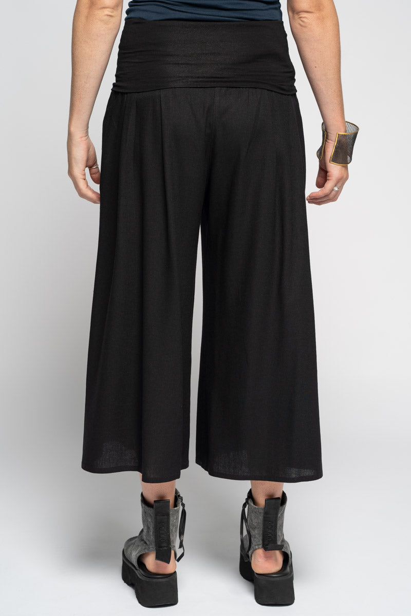 Higure 3/4 Pants Blk