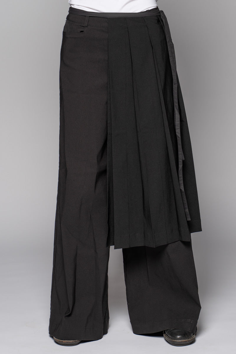 Sia Pleated Apron Blk