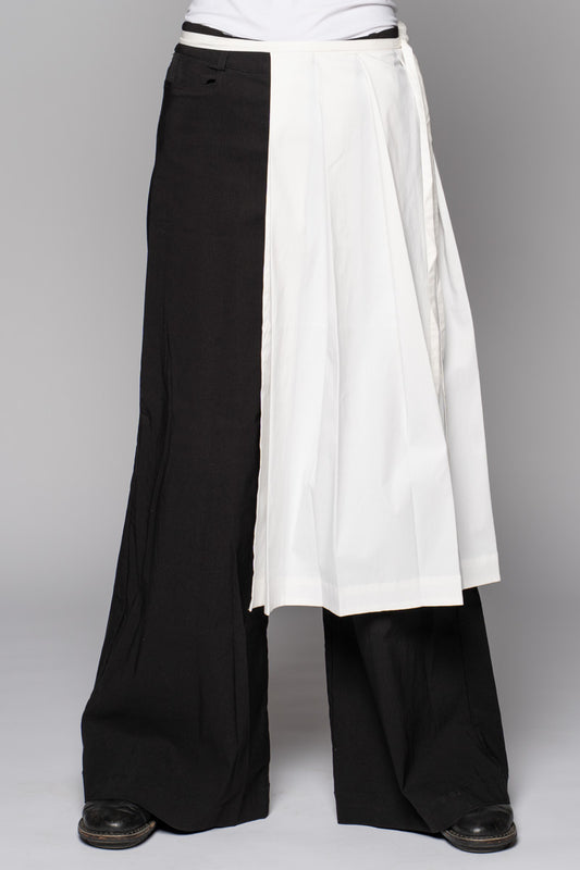 Sia Pleated Apron Wh