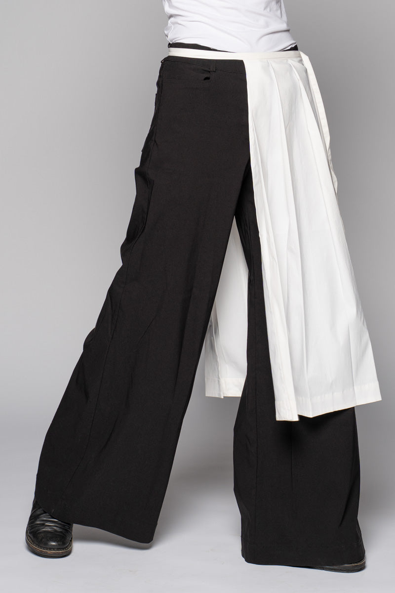 Sia Pleated Apron Wh