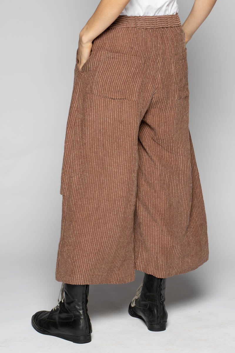 Ember 3/4 Apron Pants Walnut