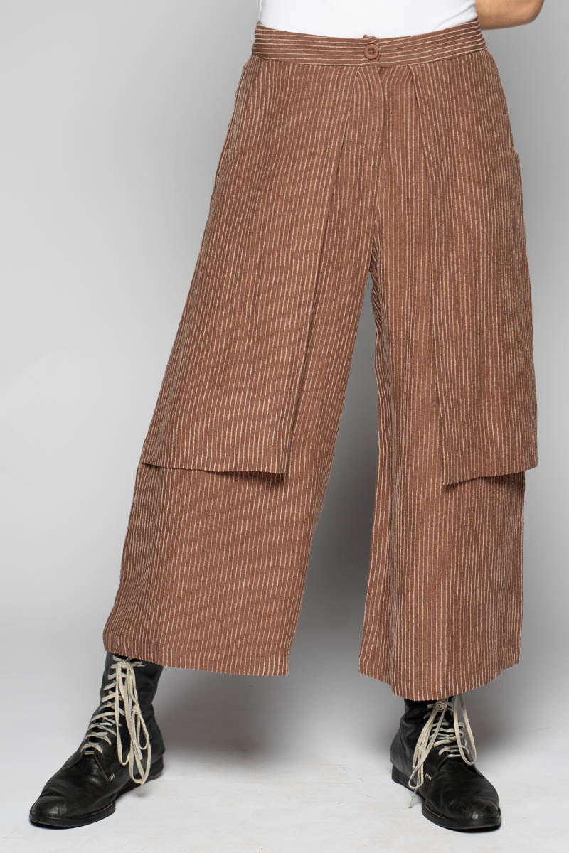Ember 3/4 Apron Pants Walnut