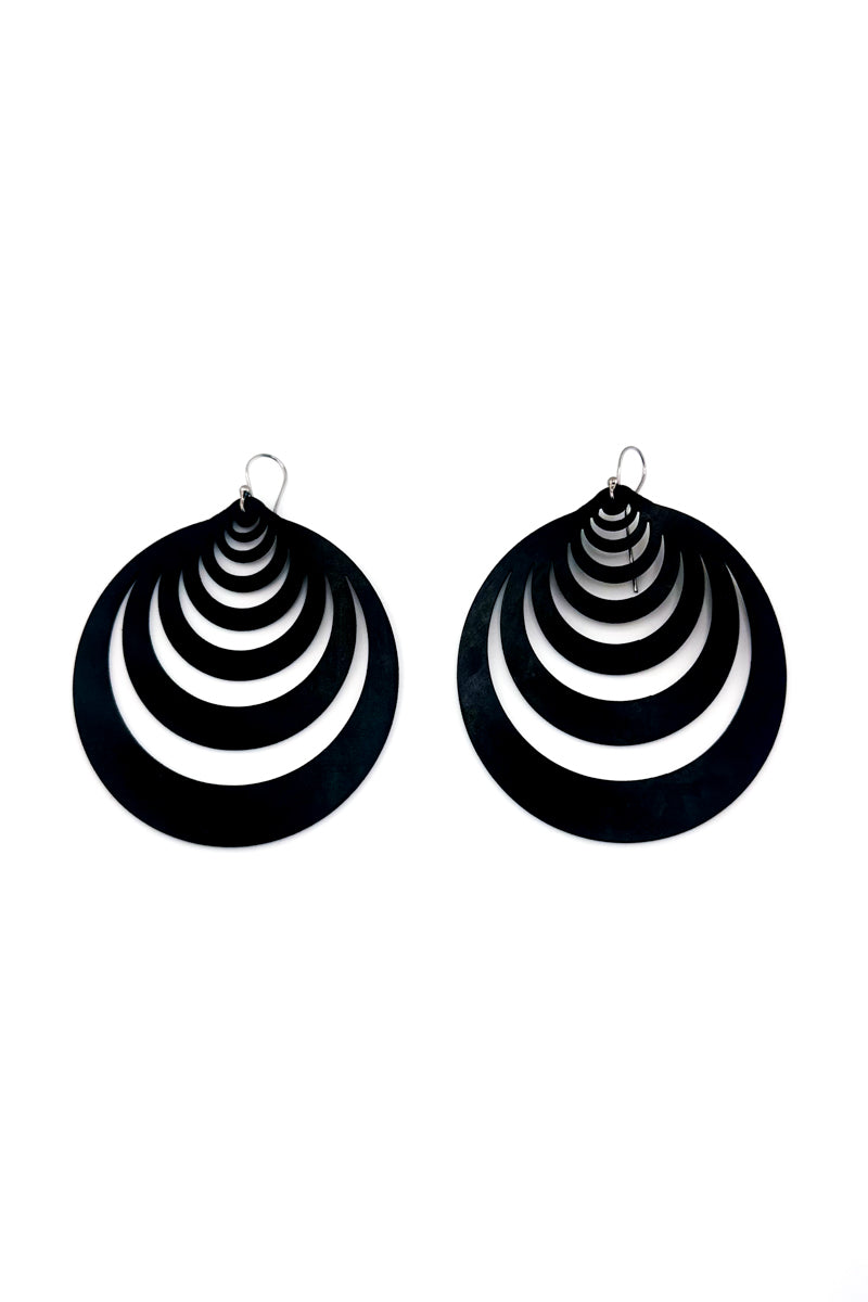 Jet Earrings Blk