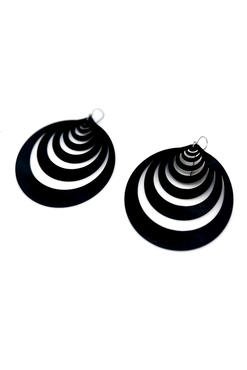 Jet Earrings Blk
