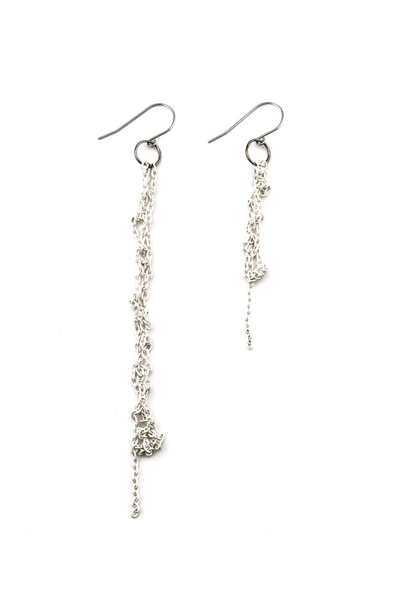 Tangle Chain Earrings White