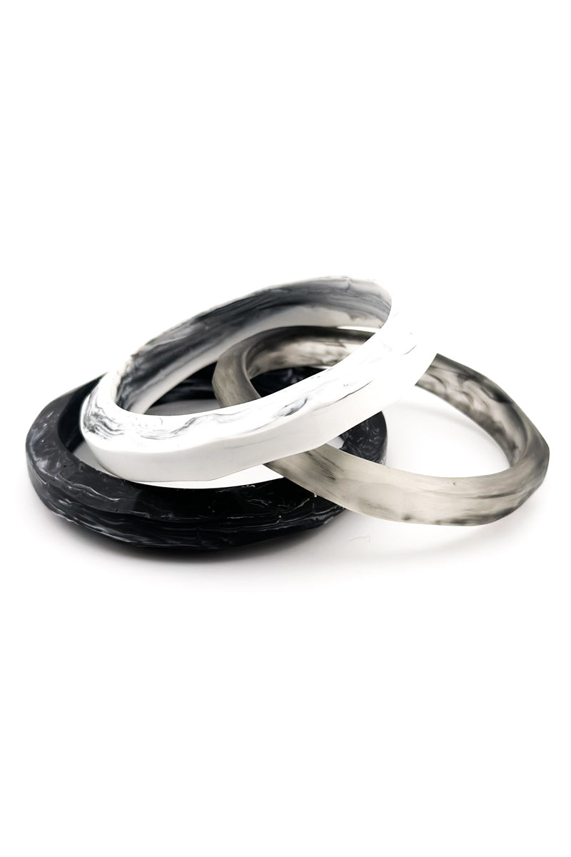 Traveller Triple Bangle BW