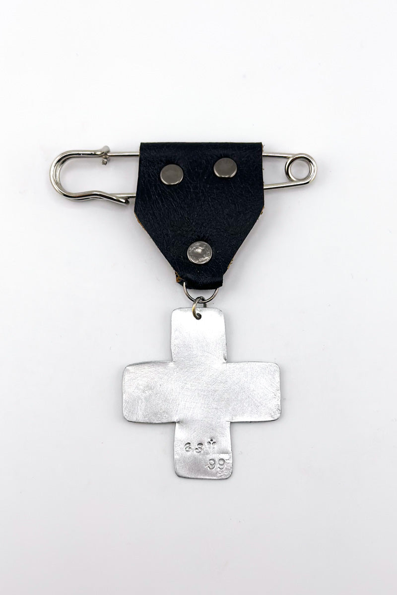 Purasu Brooch Silver