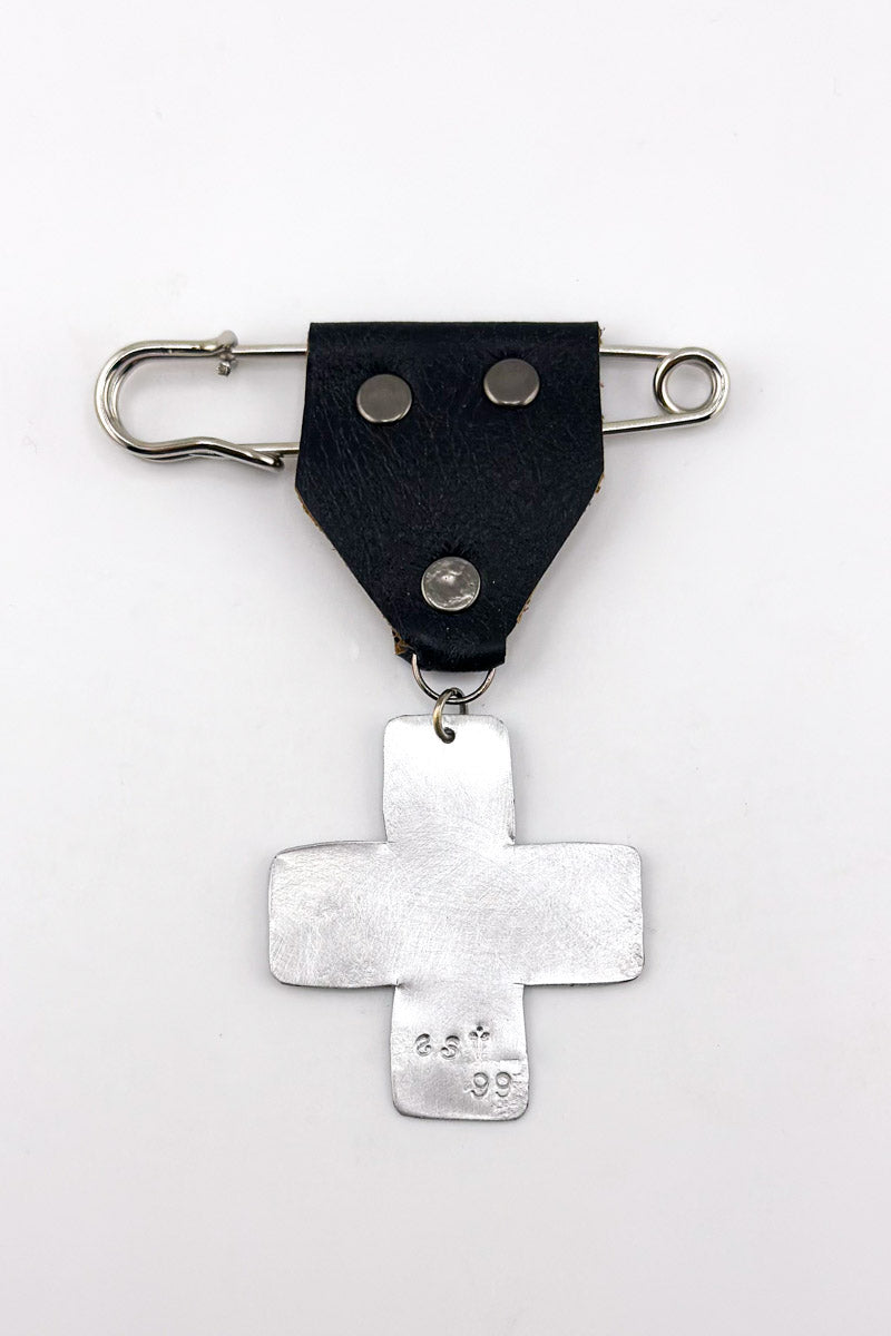 Purasu Brooch Silver