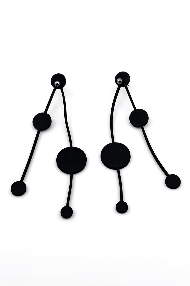 Dot Earrings Blk