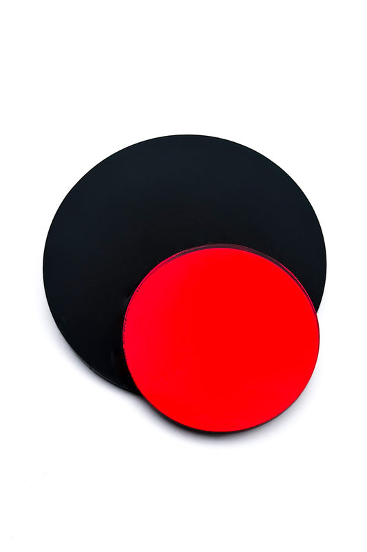 Tentou Brooch Red