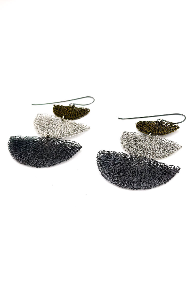 Triple Moon Earrings Stain/Oxi