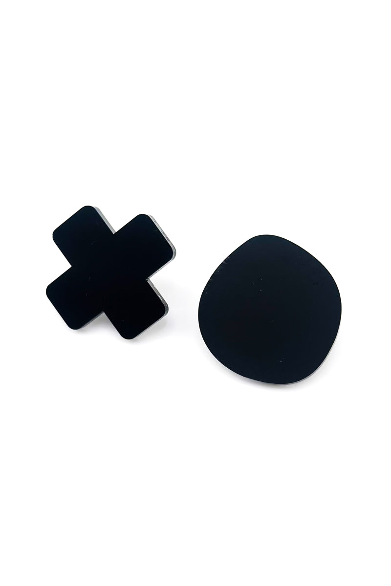 Big Batsu Maru Earrings Blk