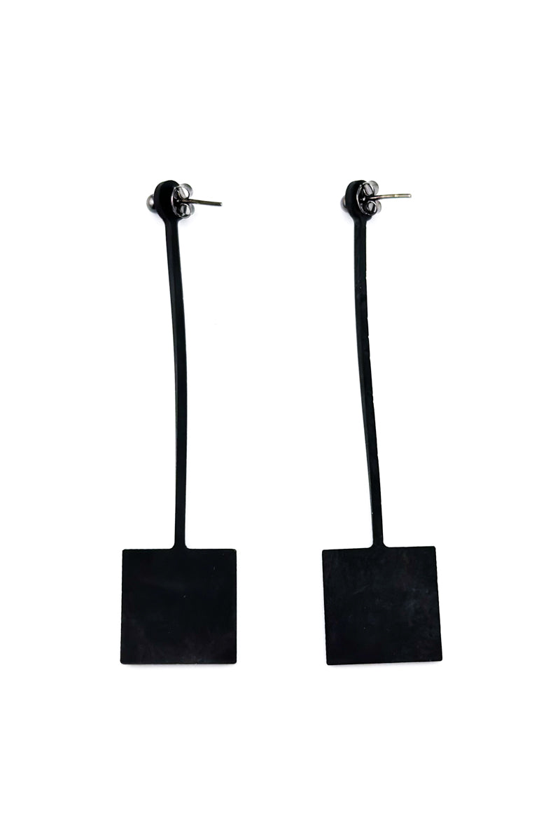Square Drop Earrings Blk