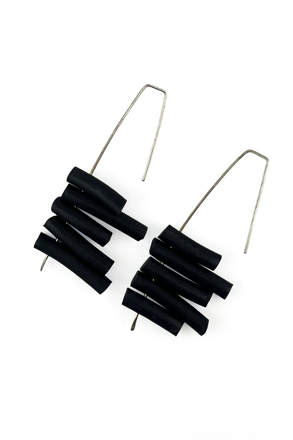 Ikada Earrings Blk