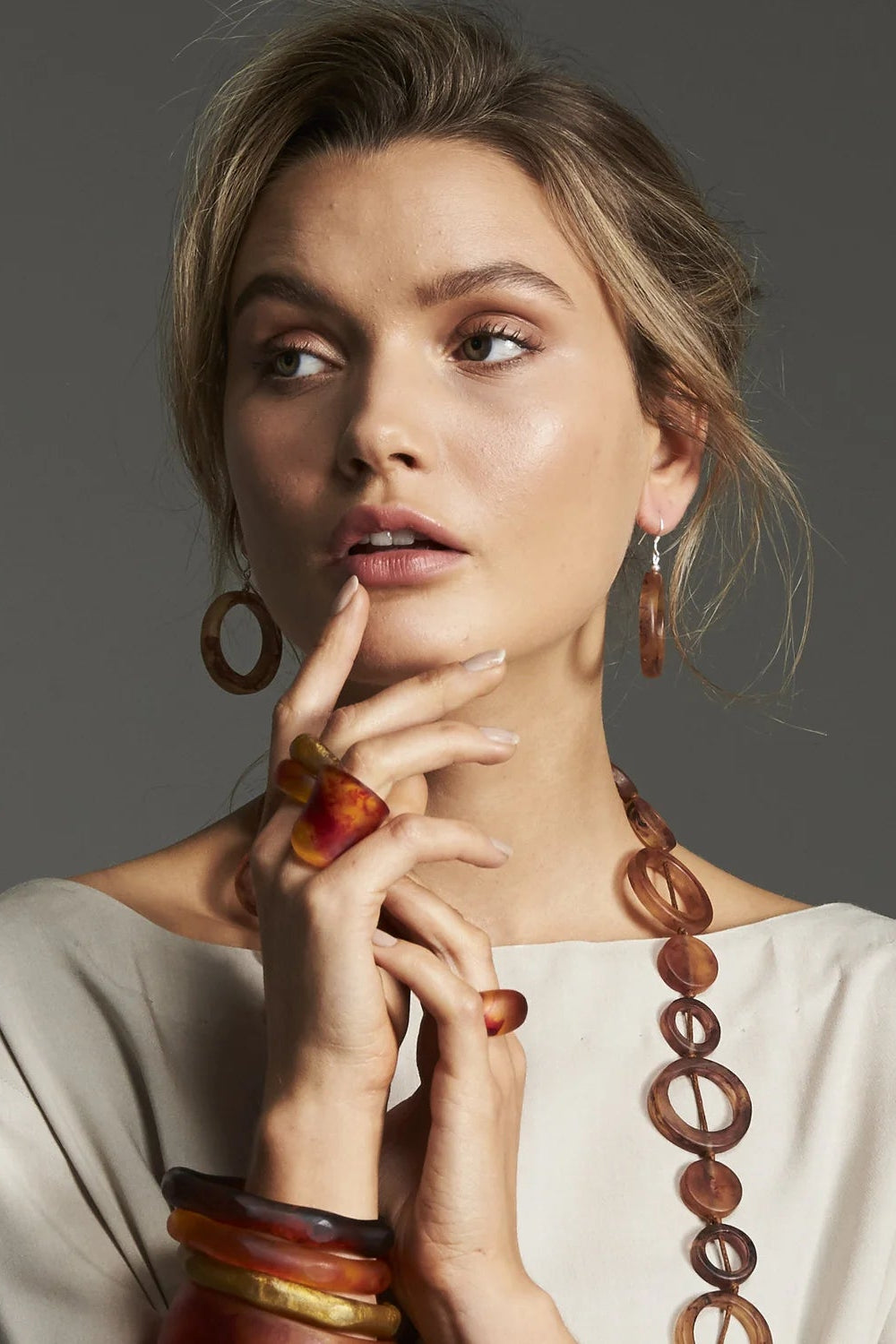 Cara Earrings Choc