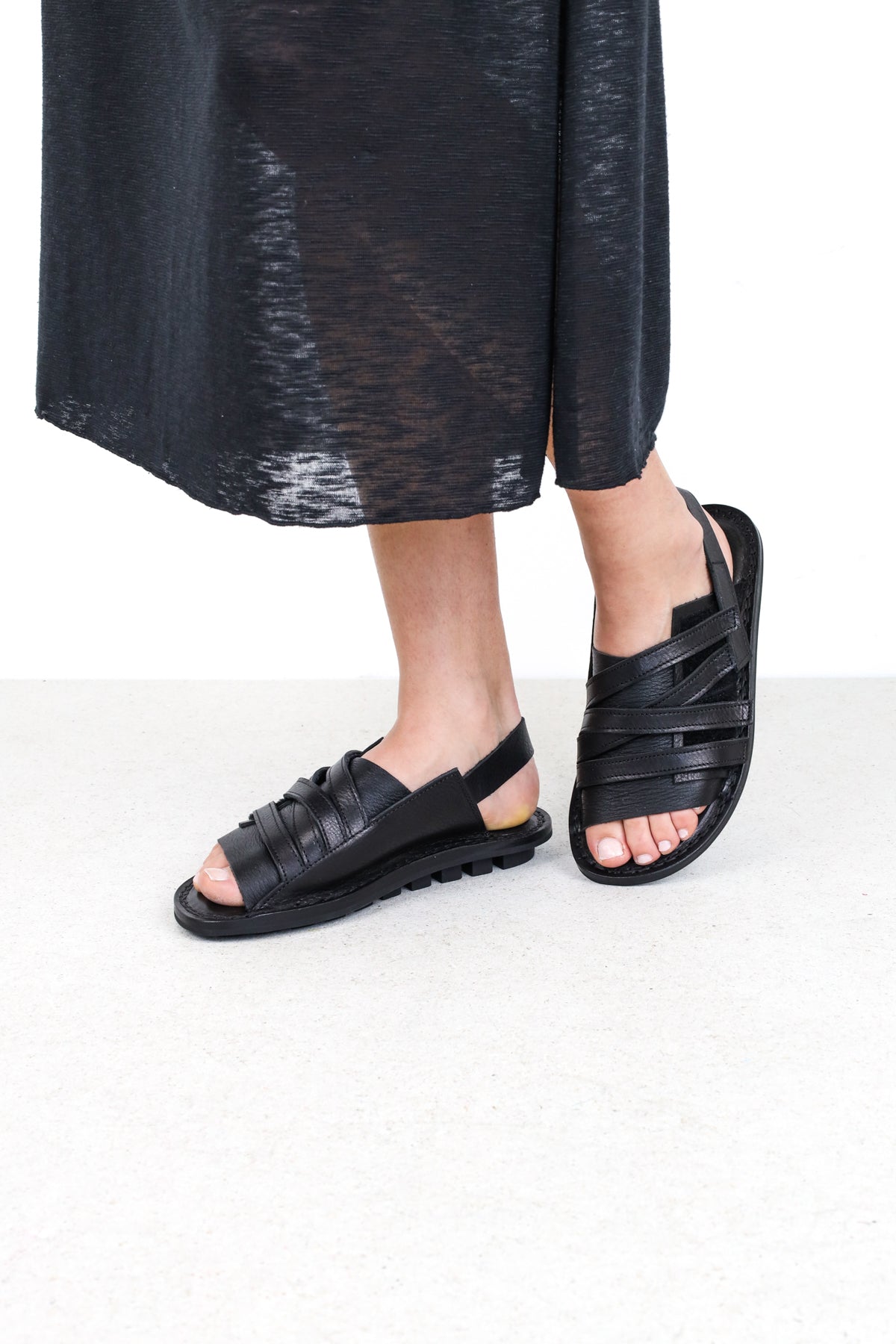Cirrus F Sandals Blk