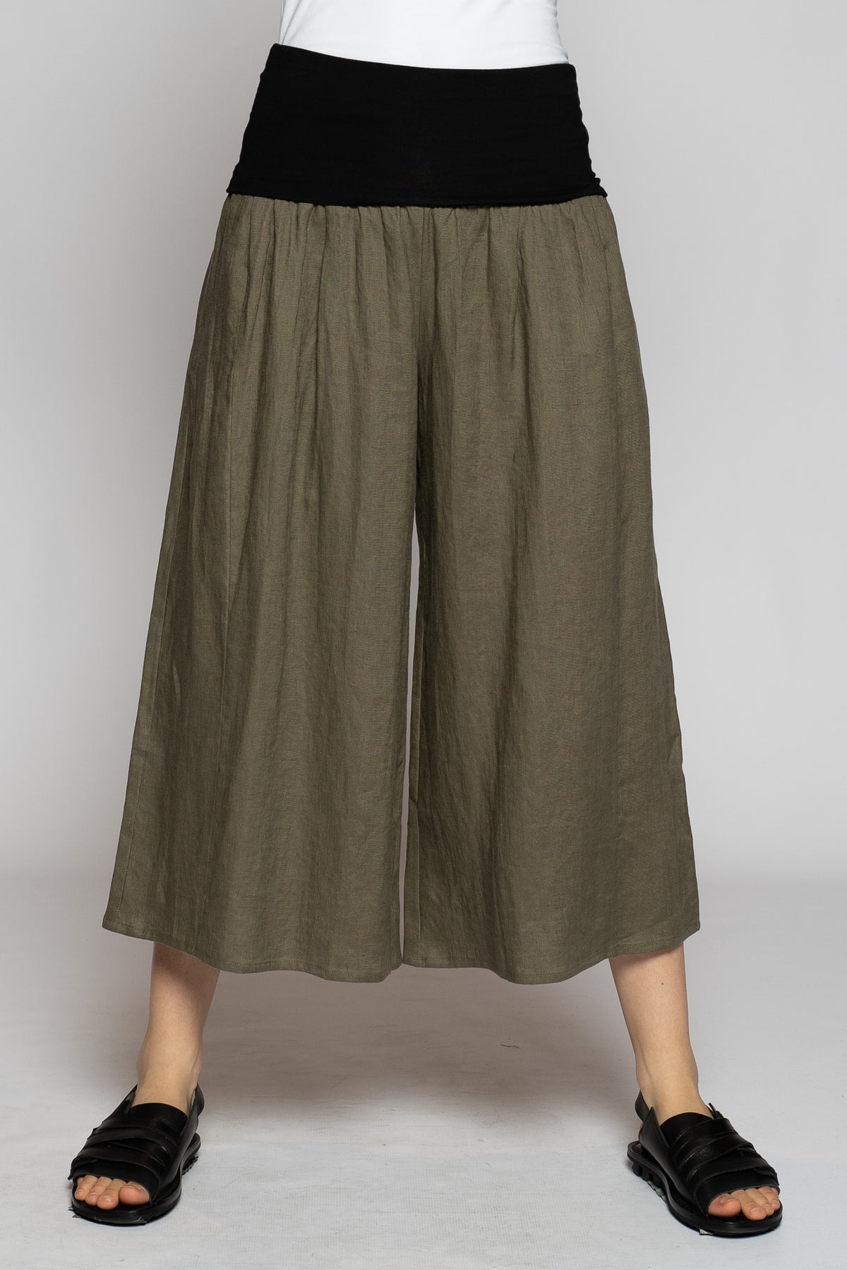 Poka Poka 3/4 Pants Truffle