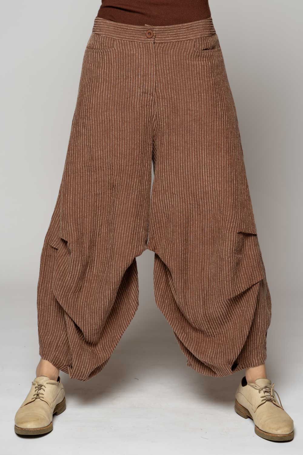 Ember Tuck Pants Walnut