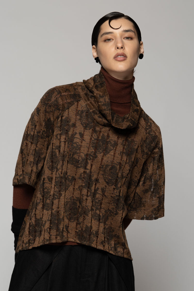 Toge Neck Top Taupe