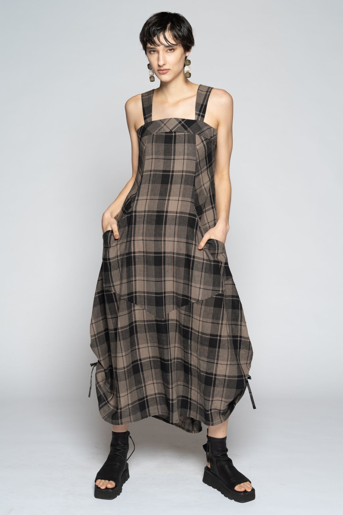 Arya Dress Truffle