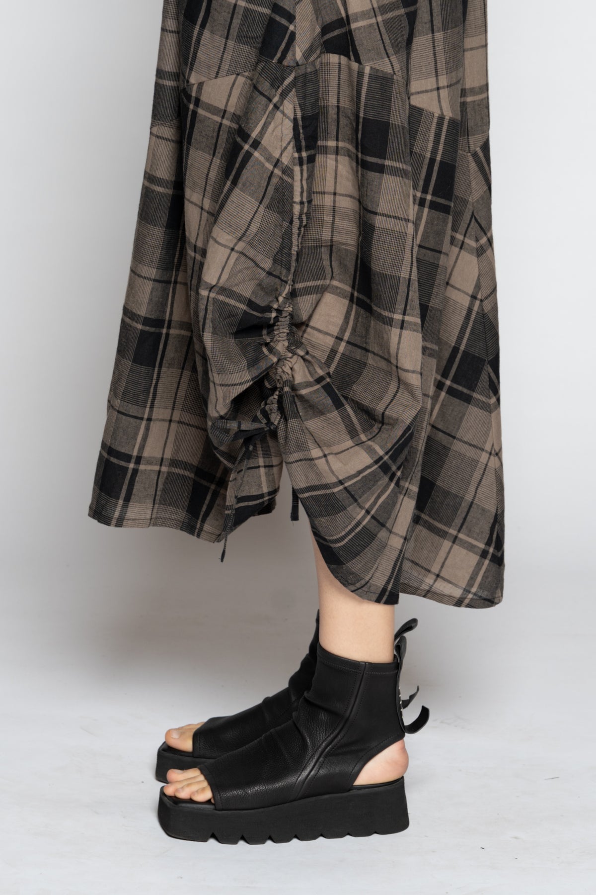 Arya Dress Truffle