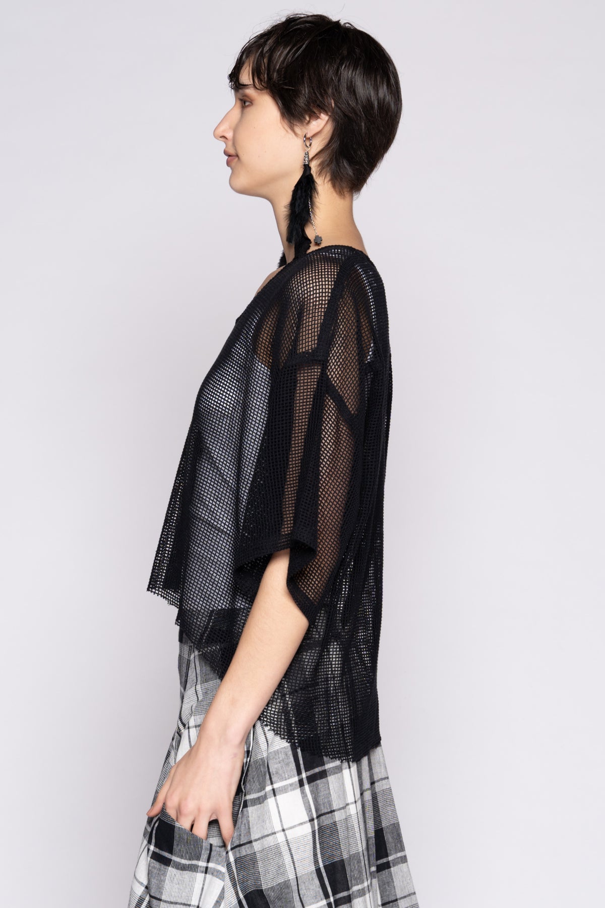 Grid 26 Top Blk