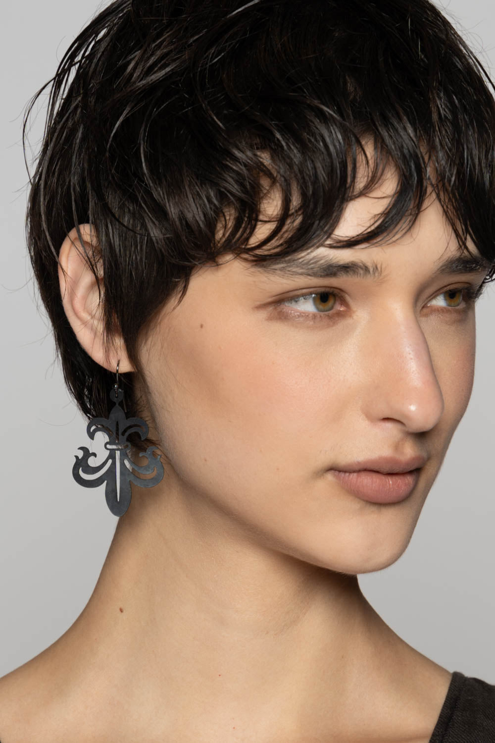 Fleur Earrings Blk