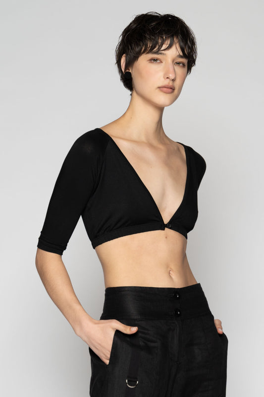Kuro S/S V Top Black