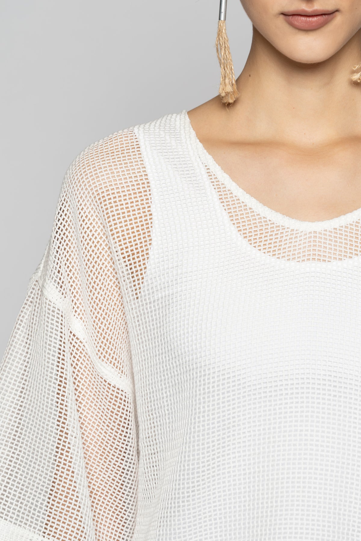 Grid 26 Top White