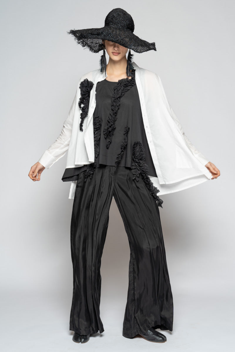 Mimi Frill Brooch Blk