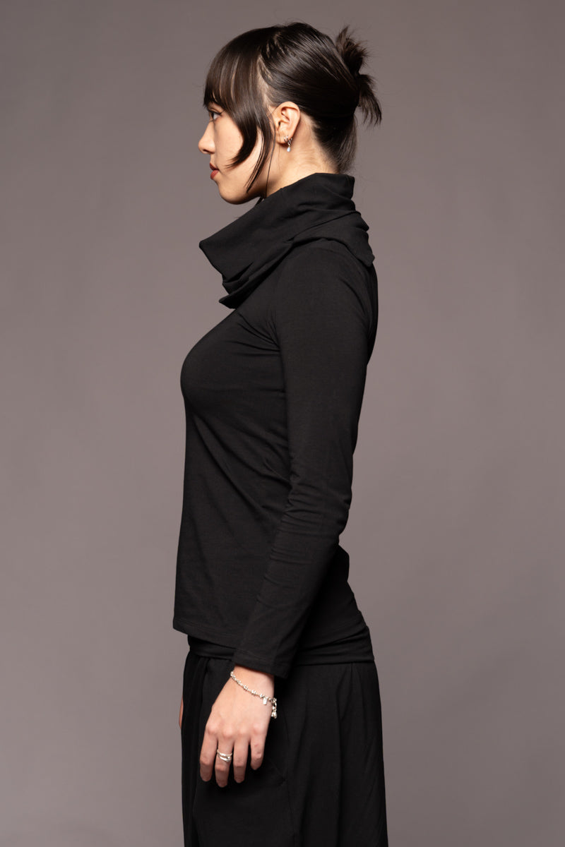 Kiyora Neck Top Blk