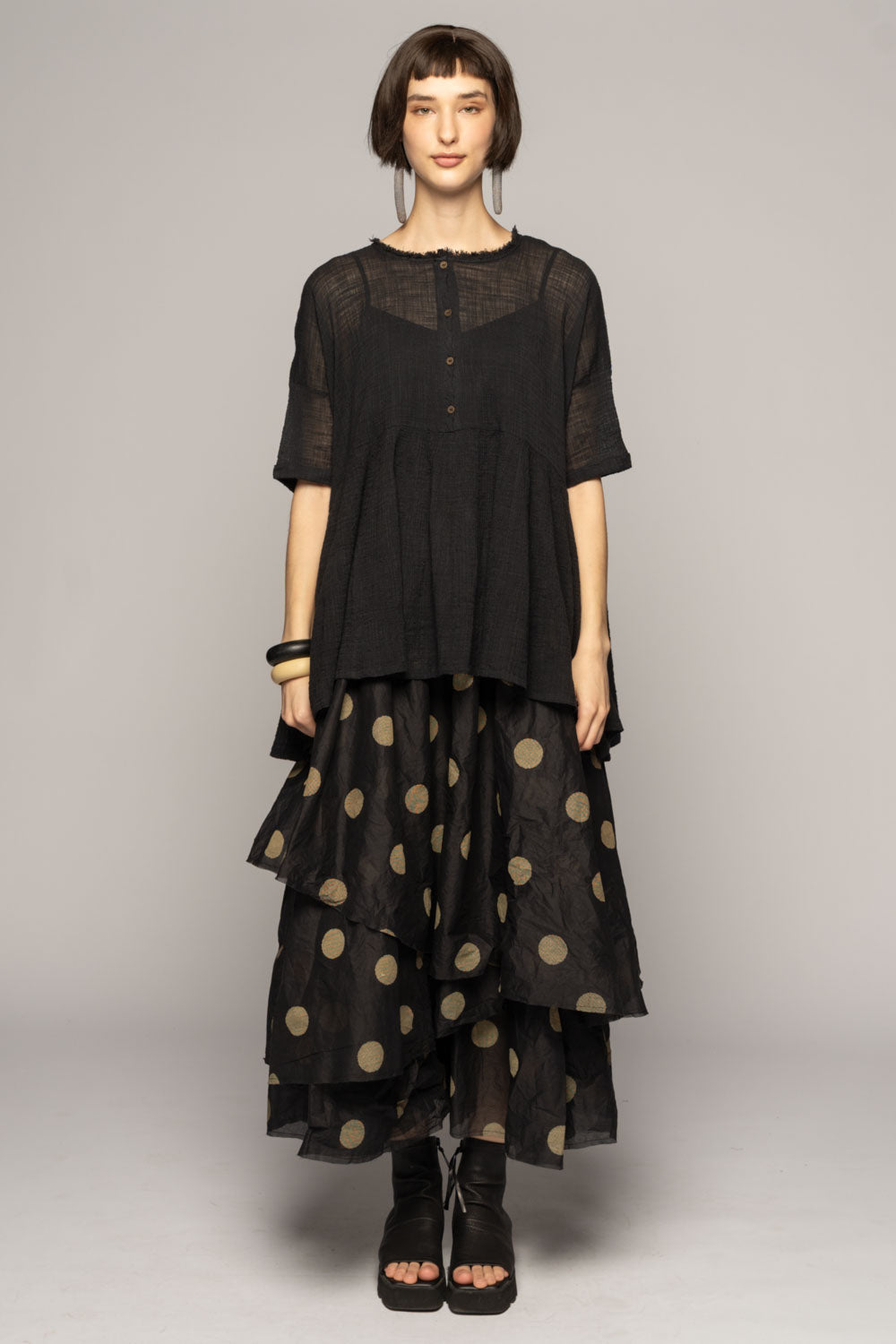 Wattle Gather Top Blk