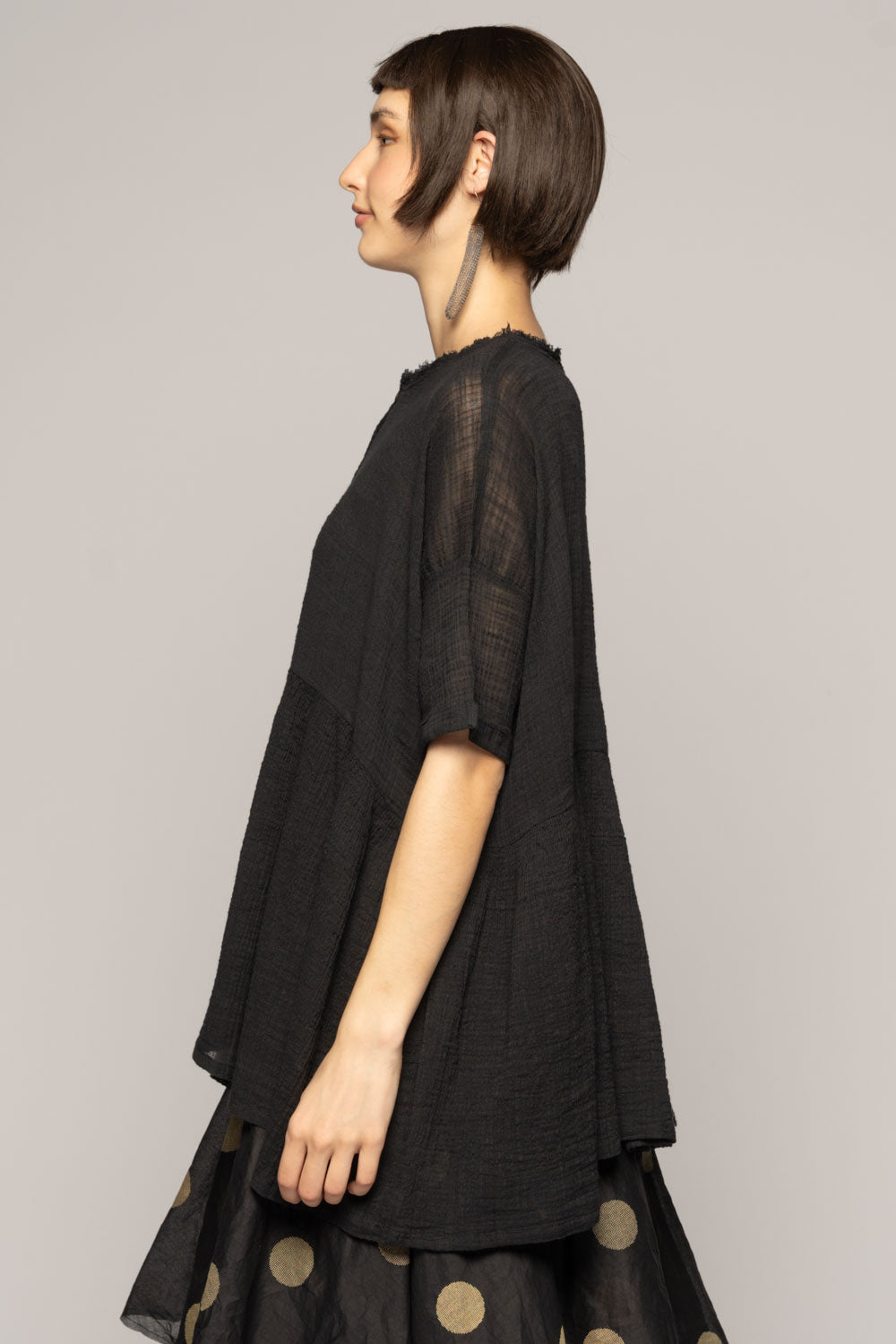 Wattle Gather Top Blk