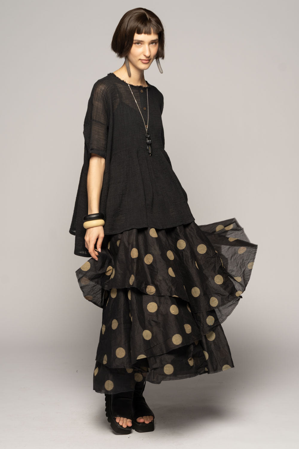 Wattle Gather Top Blk