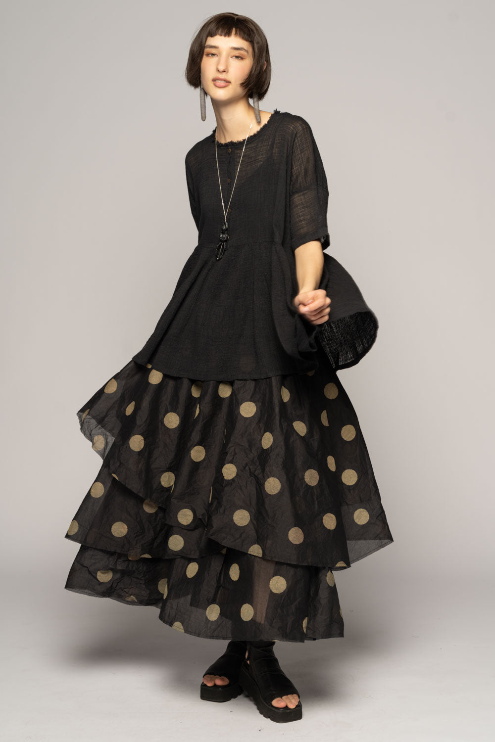 Wattle Gather Top Blk