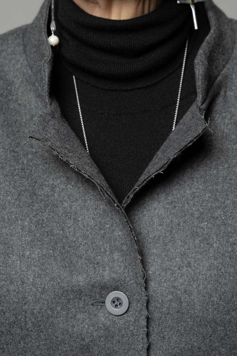 Thaw Jacket Charcoal