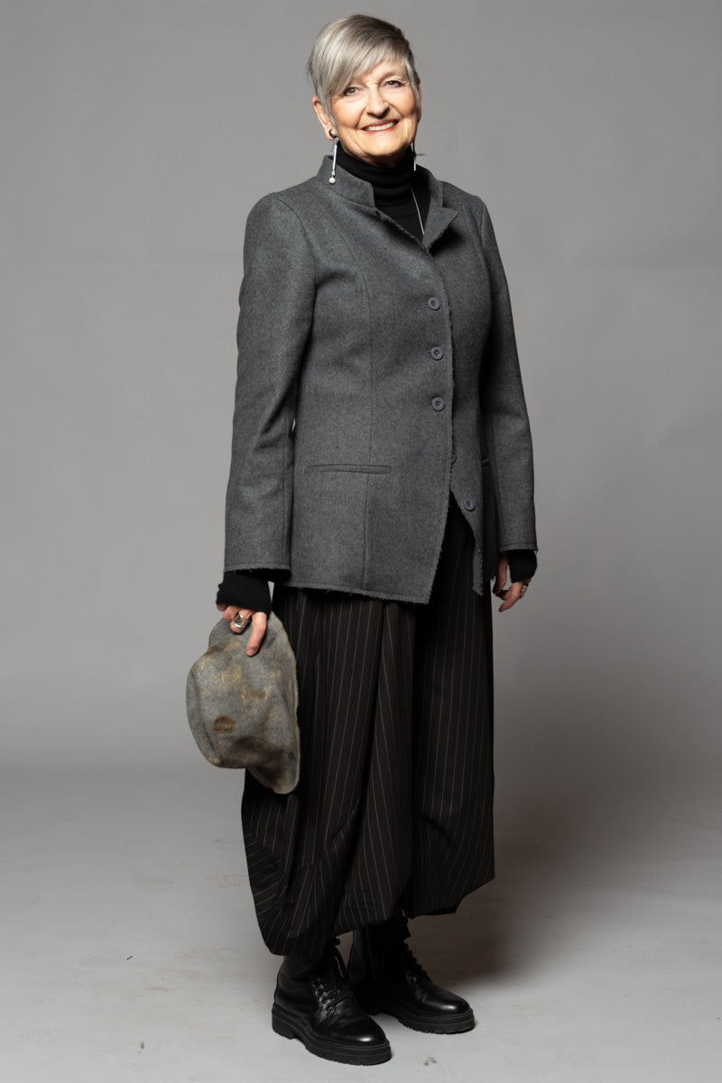 Thaw Jacket Charcoal