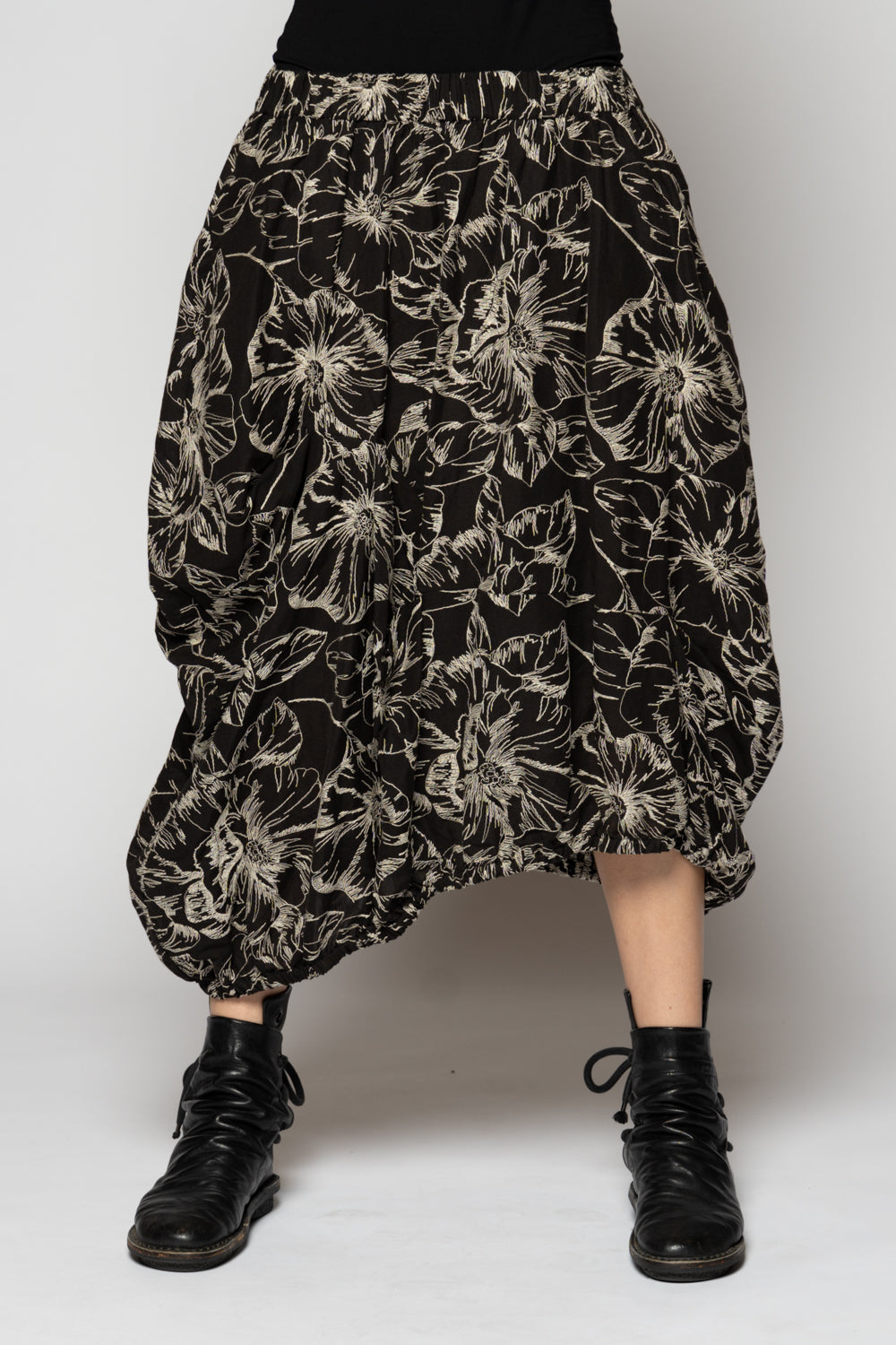 Sazanka Balloon Skirt Blk