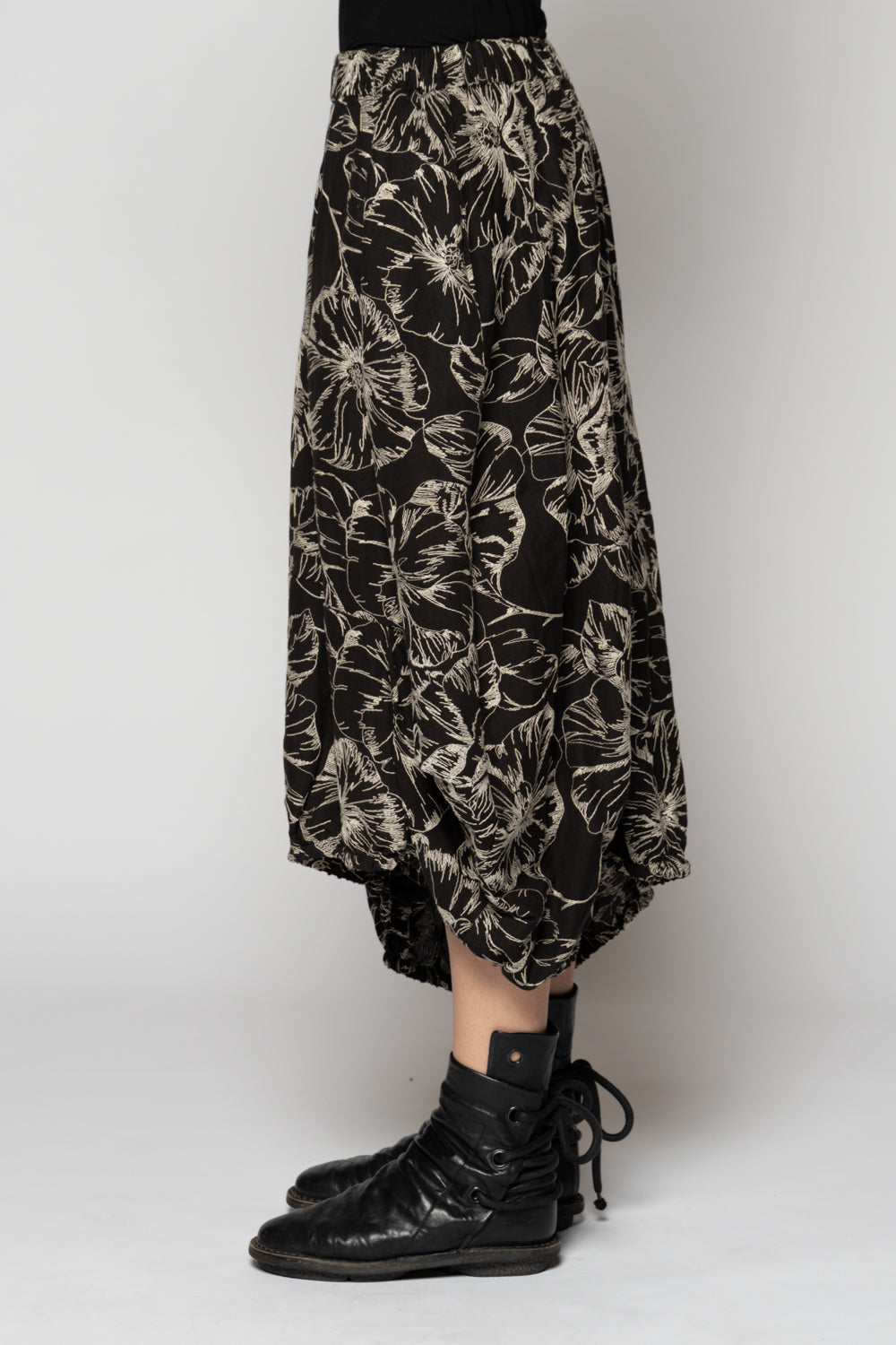 Sazanka Balloon Skirt Blk