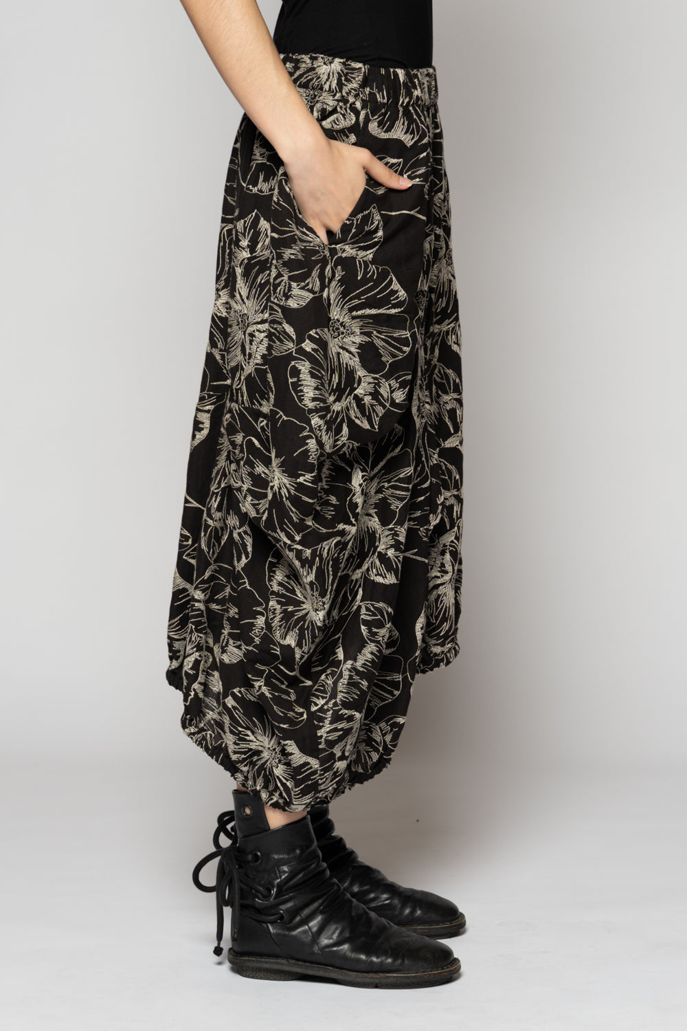 Sazanka Balloon Skirt Blk