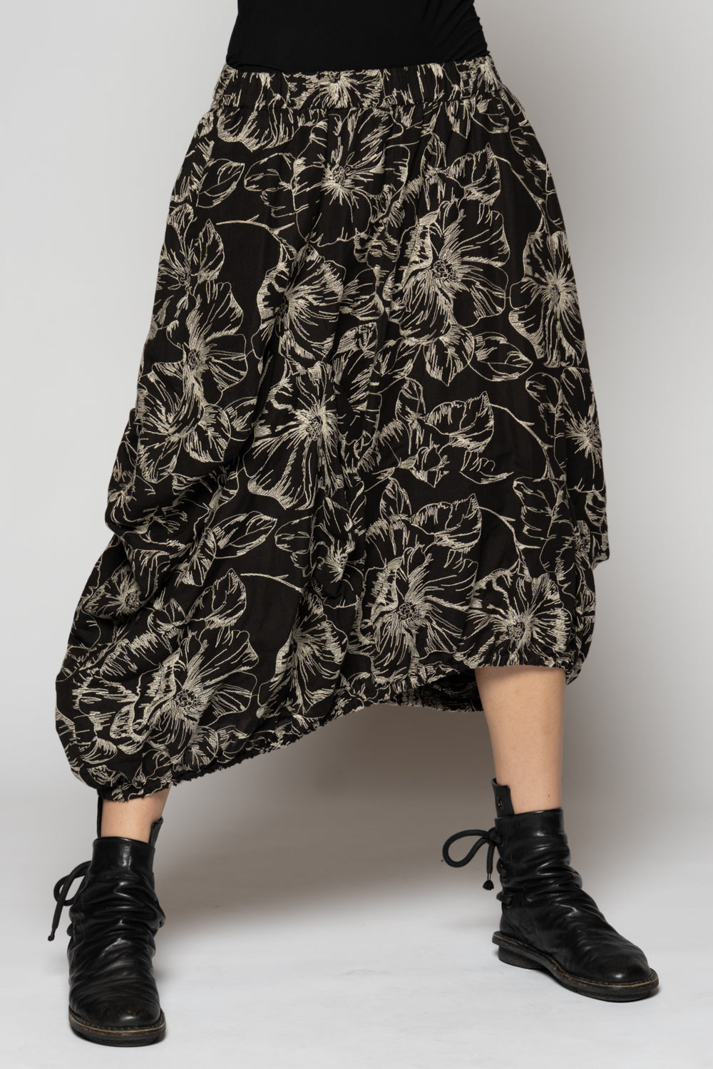 Sazanka Balloon Skirt Blk
