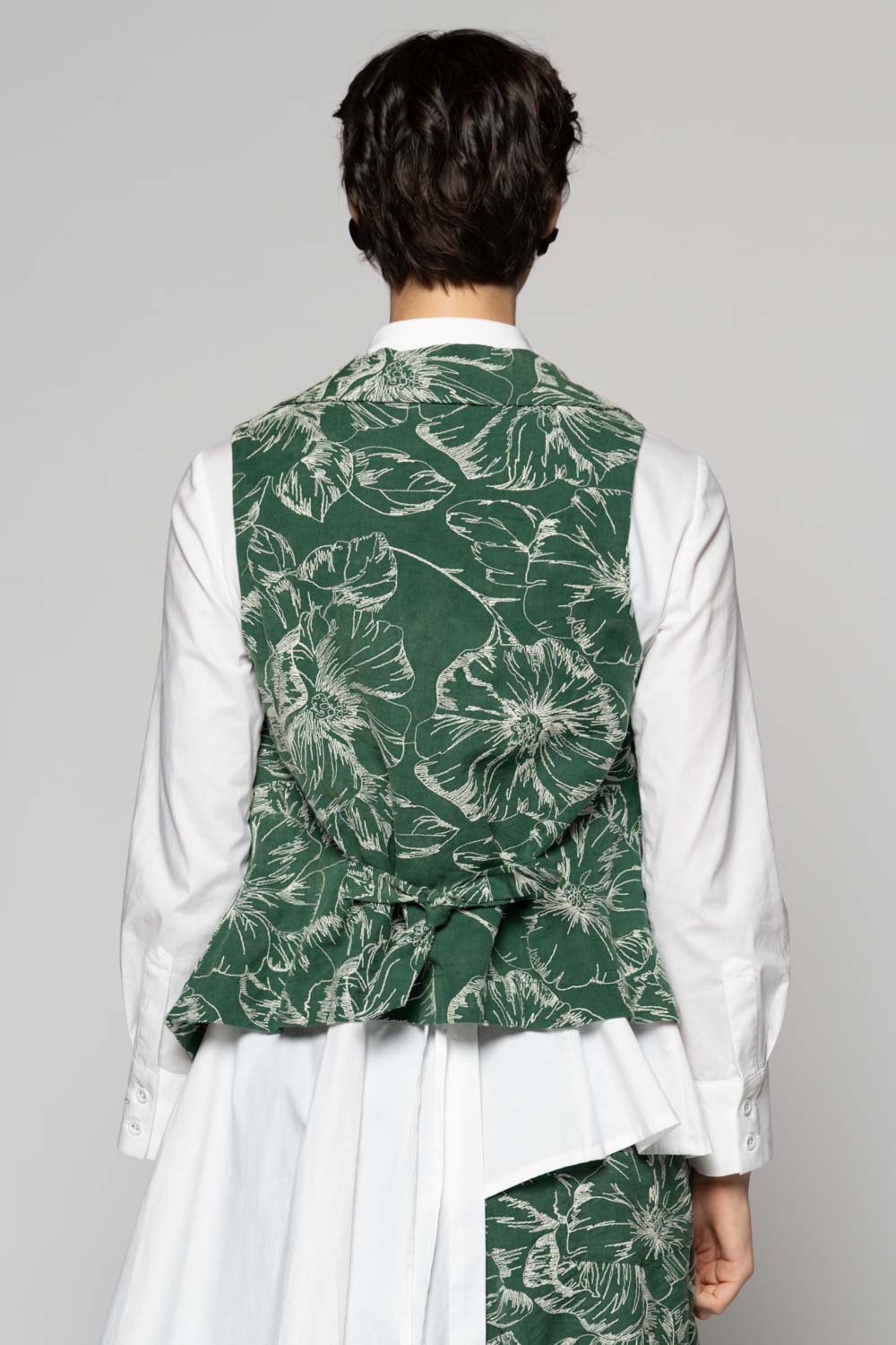 Sazanka Vest Sage