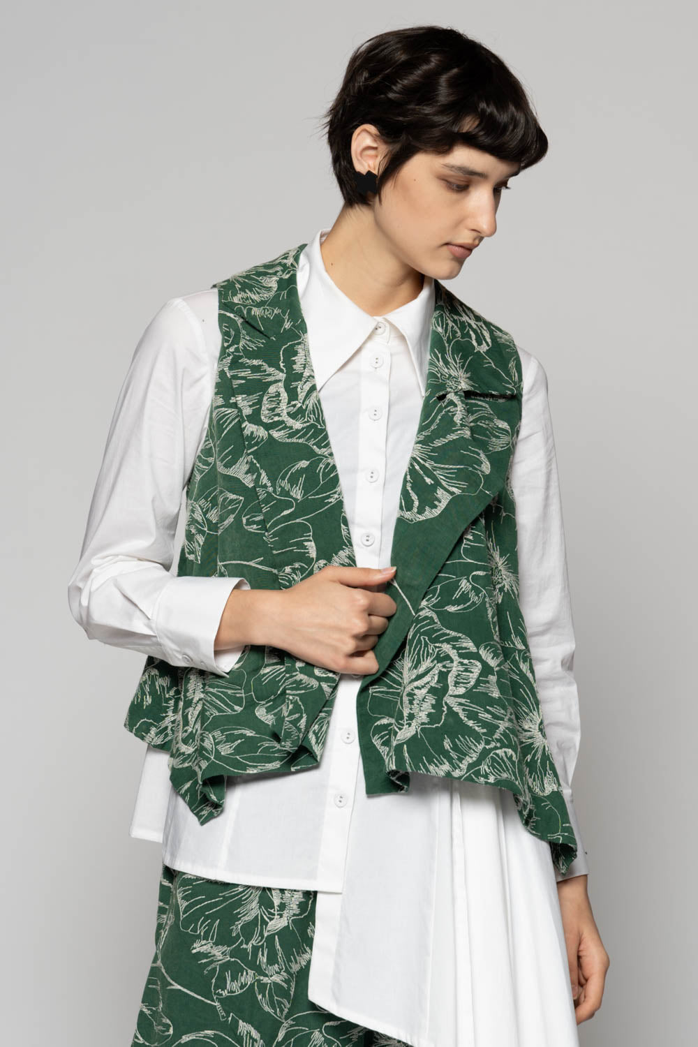 Sazanka Vest Sage
