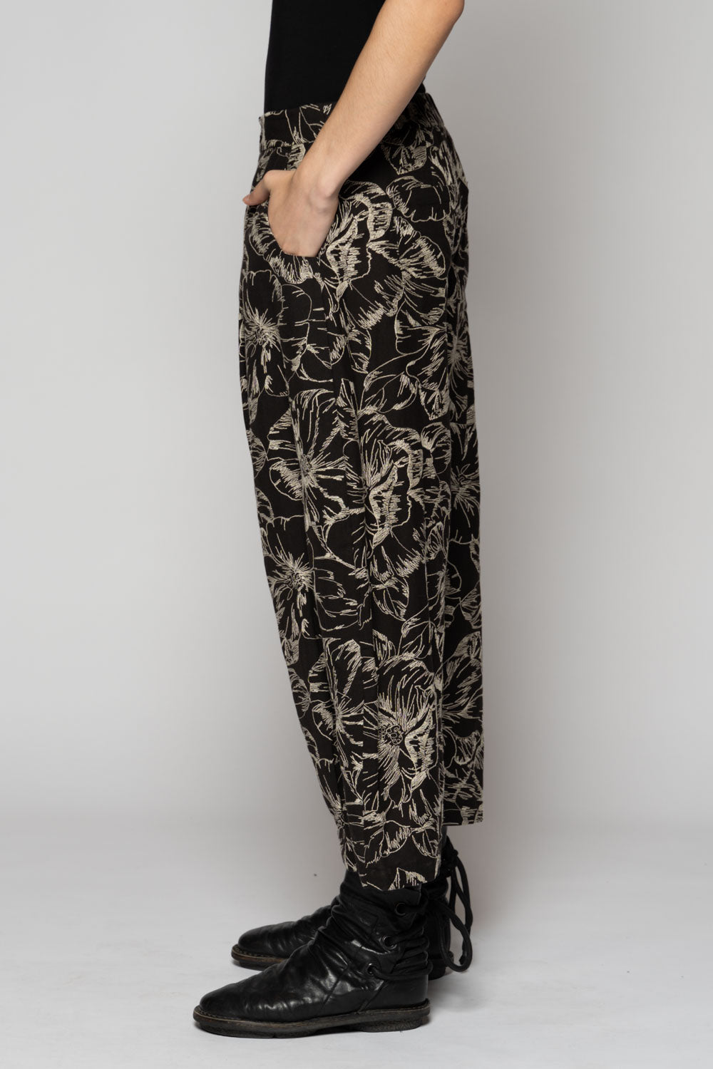 Sazanka Low Pants Blk