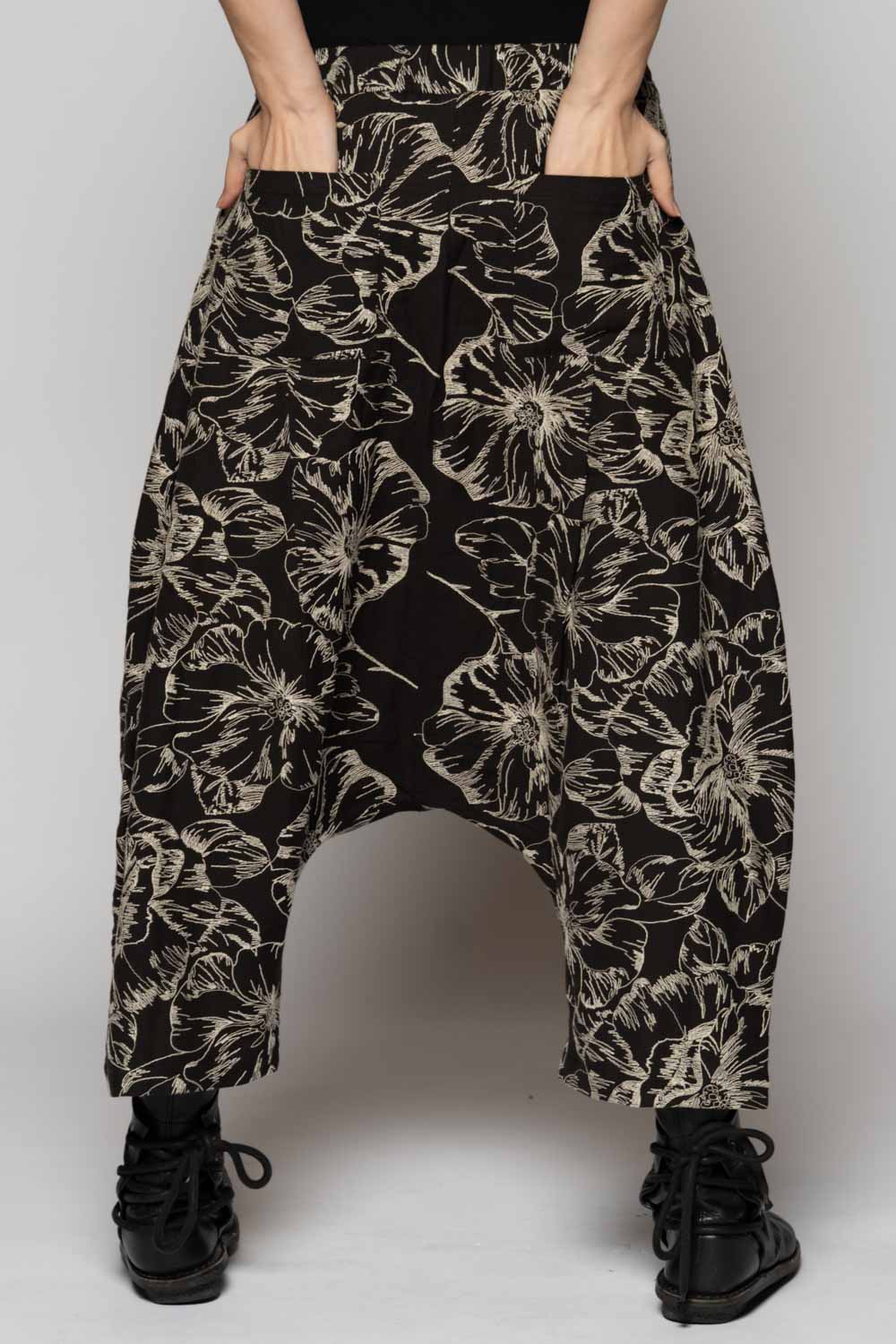 Sazanka Low Pants Blk