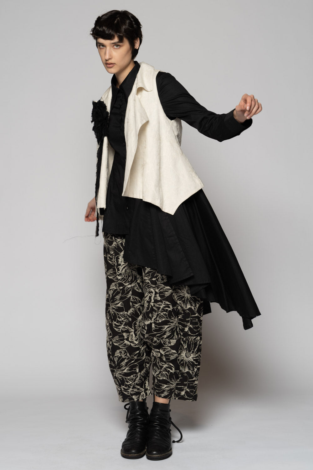 Sazanka Vest Ntr