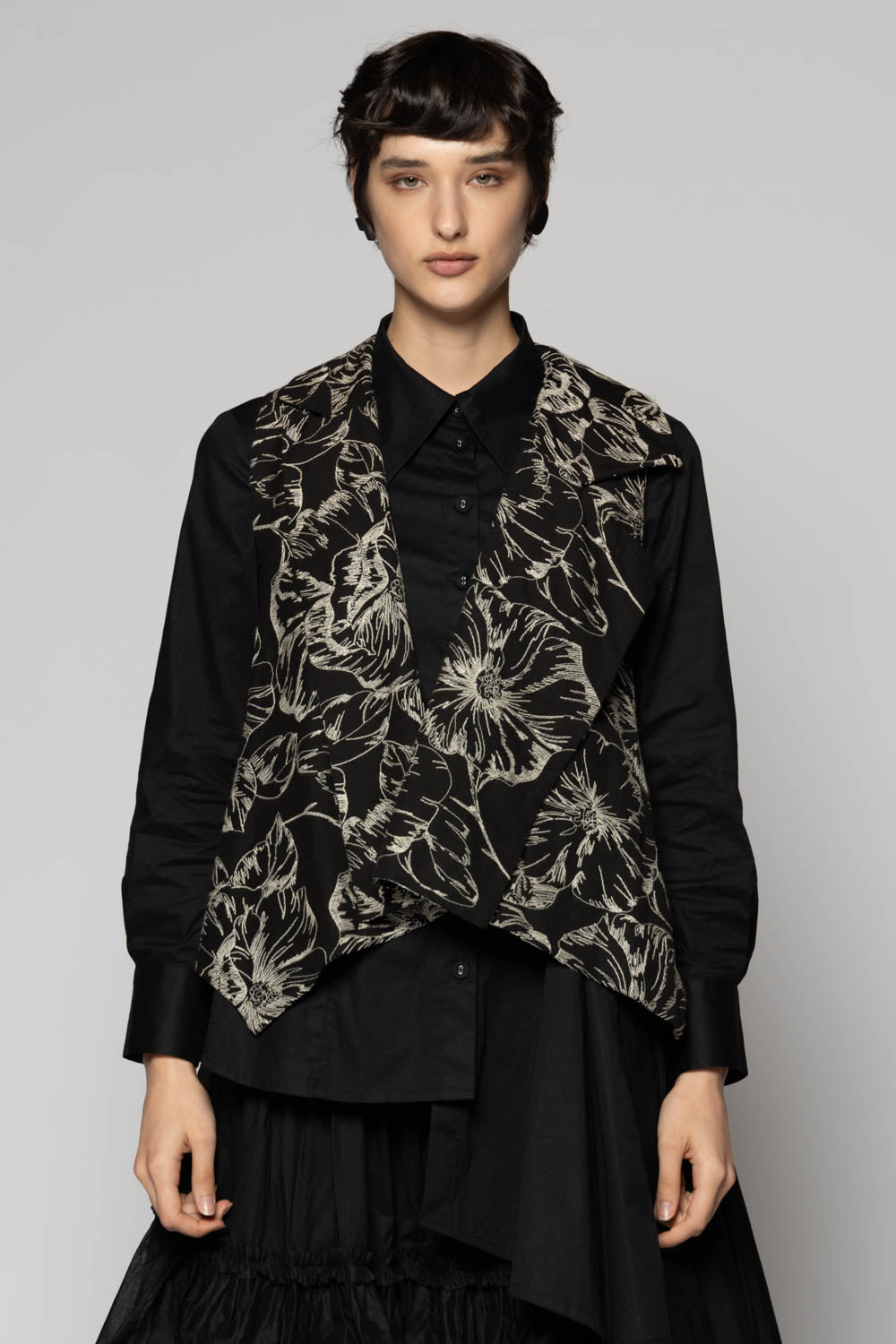 Sazanka Vest Blk