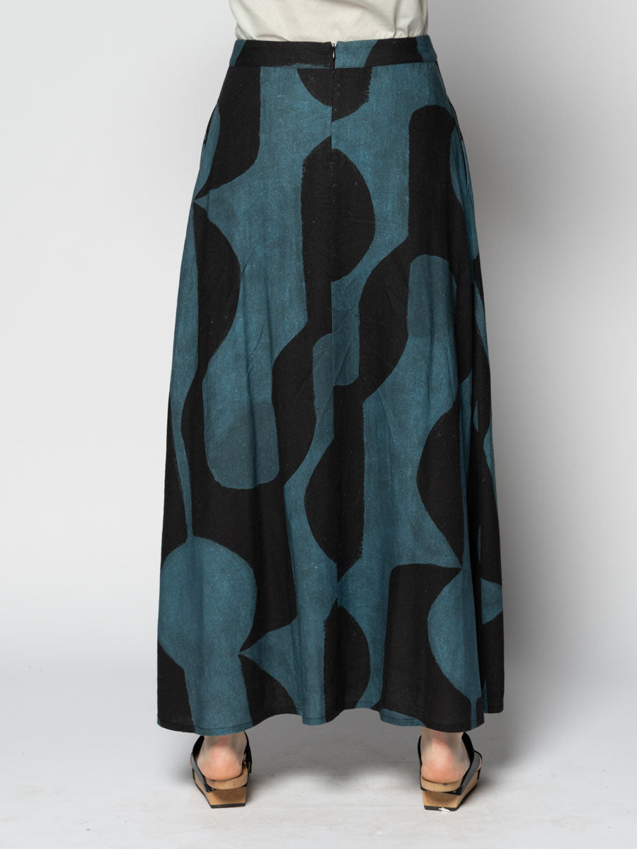Kakure Maxi Skirt Ocn